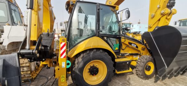 Backhoe Loader 422E