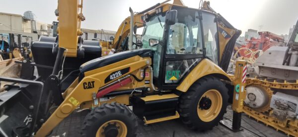 Backhoe Loader 422E