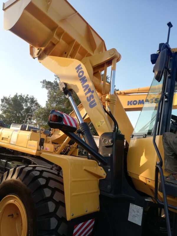 CATERPILLAR D7G (DOZER)