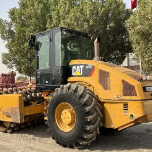 Padfoot Drum Compactor- CAT CP76