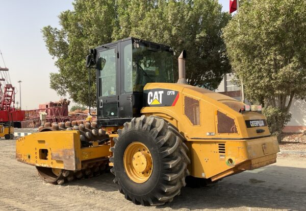 Padfoot Drum Compactor- CAT CP76