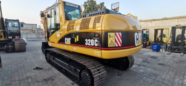 CAT 320C