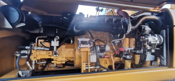 CATERPILLAR M320D - EXCAVATOR