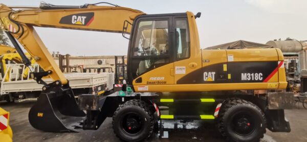 CATERPILLAR M320D - EXCAVATOR