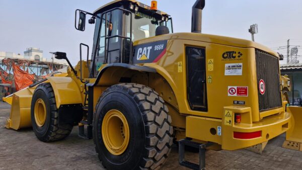 CATERPILLAR 966H (LOADER)